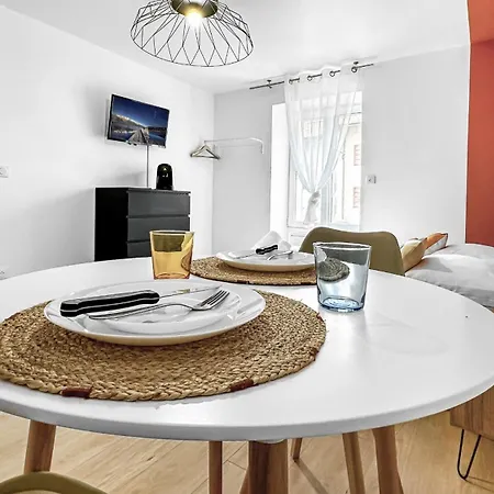 Homey Charming - Joli Studio, Proche Vitam Parc